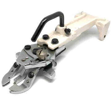 Dispozitiv pentru aplicat nasturi plati B2547-372-OBO