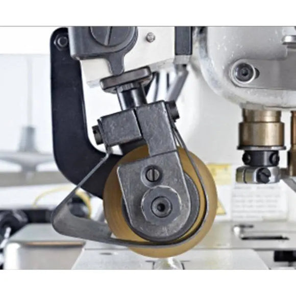 Masina de cusut automata cu acoperire inferioara si superioara(uberdeck) MAQI LS 31016-01CB/UT