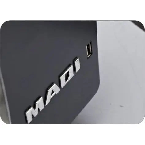 Masina de cusut cu acoperire, tip Uberdeck MAQI W1